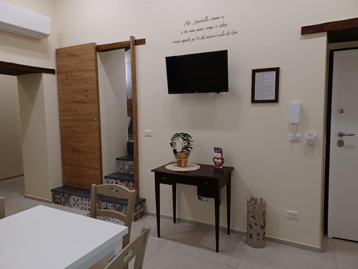 شقة Dimora Lazzarella نابولي المظهر الخارجي الصورة